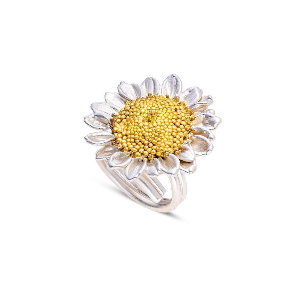 Ianthe Daisy Ring statement,   24K Gold and silver plated  