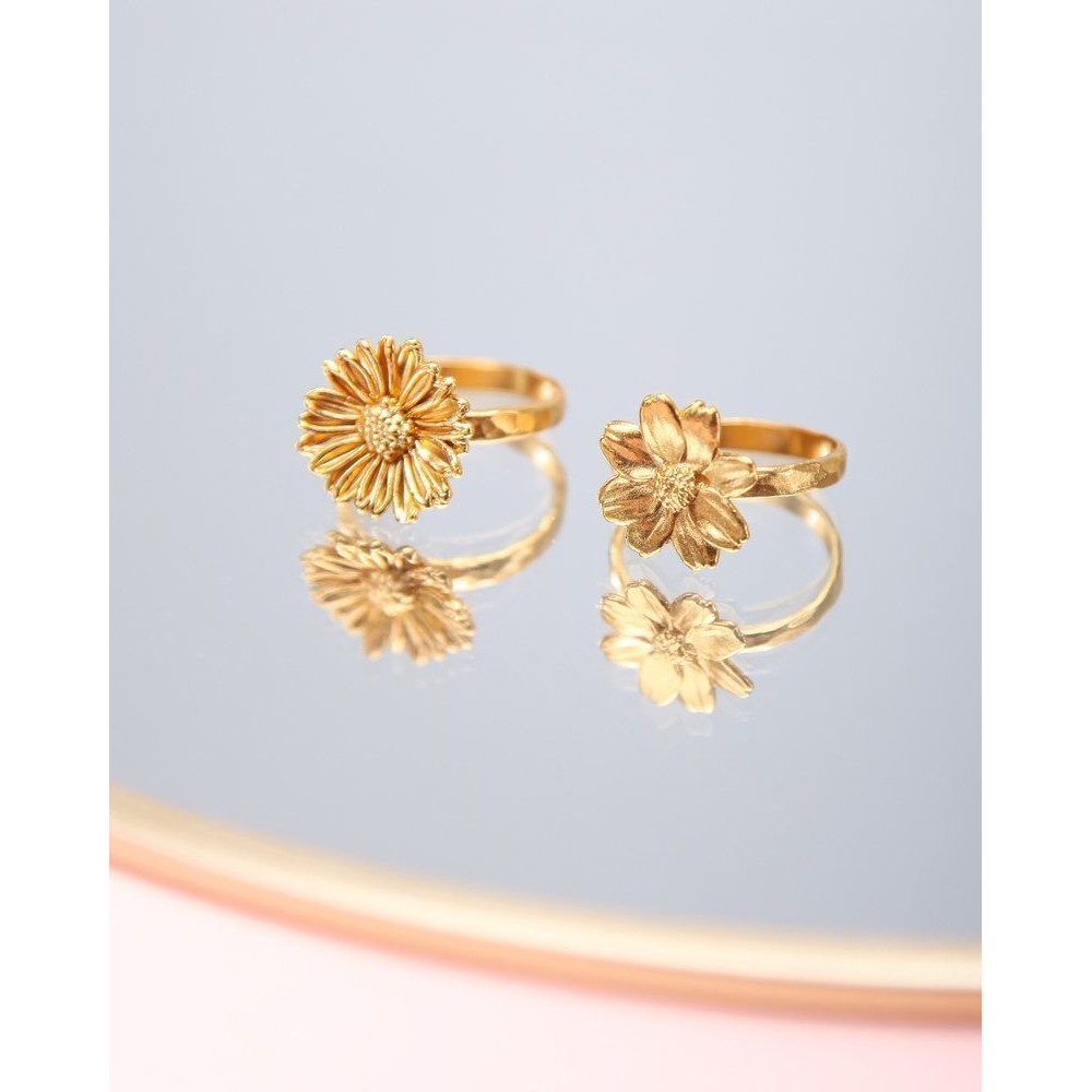 Polytimo Daisy Ring   24K Gold vermeil on sterling silver  