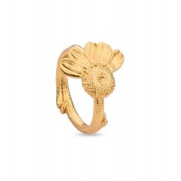 Kissing daisies Daisy Ring  with narrow twig base, 24K Gold vermeil on sterling silver  