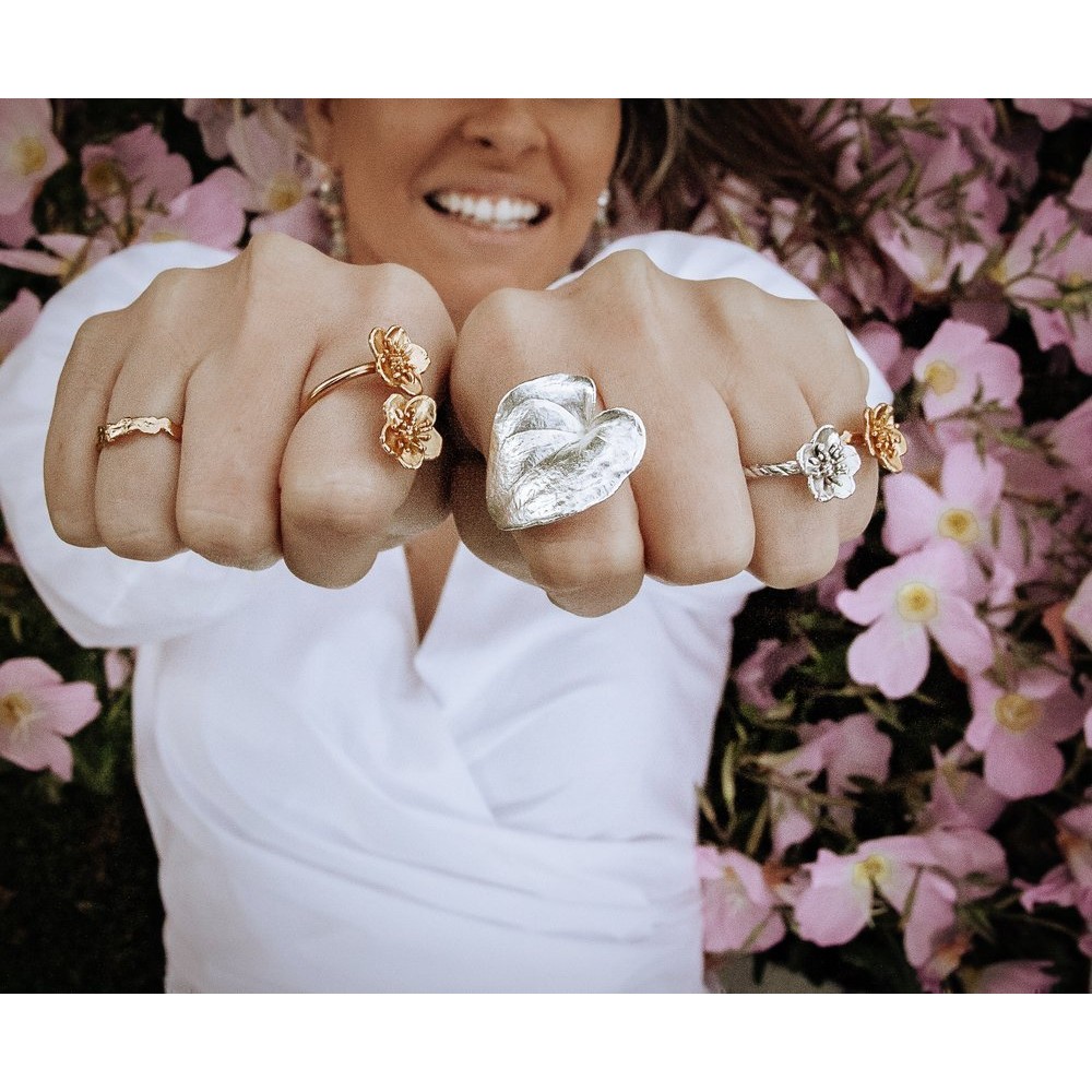 Ianira Ring statement, with narrow twig base, Sterling silver  