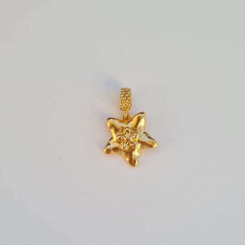 Storgi Tack pin  layer, 24K Gold vermeil on sterling silver  