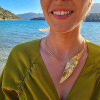 Alice Necklace statement, with flexible  wire, 24K Gold vermeil on sterling silver  