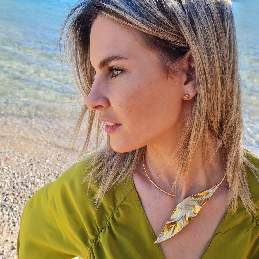 Alice Necklace statement, with flexible  wire, 24K Gold vermeil on sterling silver  