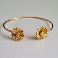 Daisy Field Daisy Bracelet  with flexible wire, 24K Gold vermeil on sterling silver  