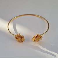 Daisy Field Daisy Bracelet  with flexible wire, 24K Gold vermeil on sterling silver  
