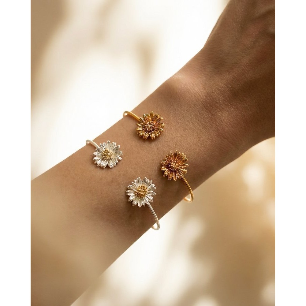 Daisy Field Daisy Bracelet  with flexible wire, 24K Gold and sterling silver  