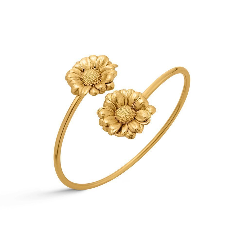Phillis Daisy Bracelet   24K Gold vermeil on sterling silver  