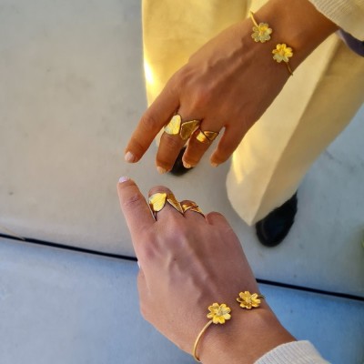 Polytimo Daisy Bracelet  with flexible wire, 24K Gold vermeil on sterling silver  