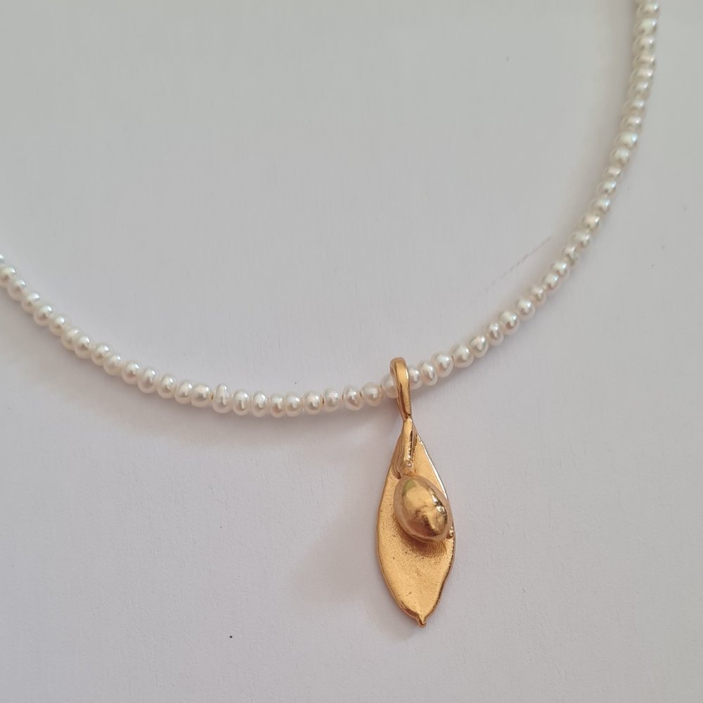 Athena Olive Pendant  layer, with detachable motif, 24K Gold vermeil on sterling silver  