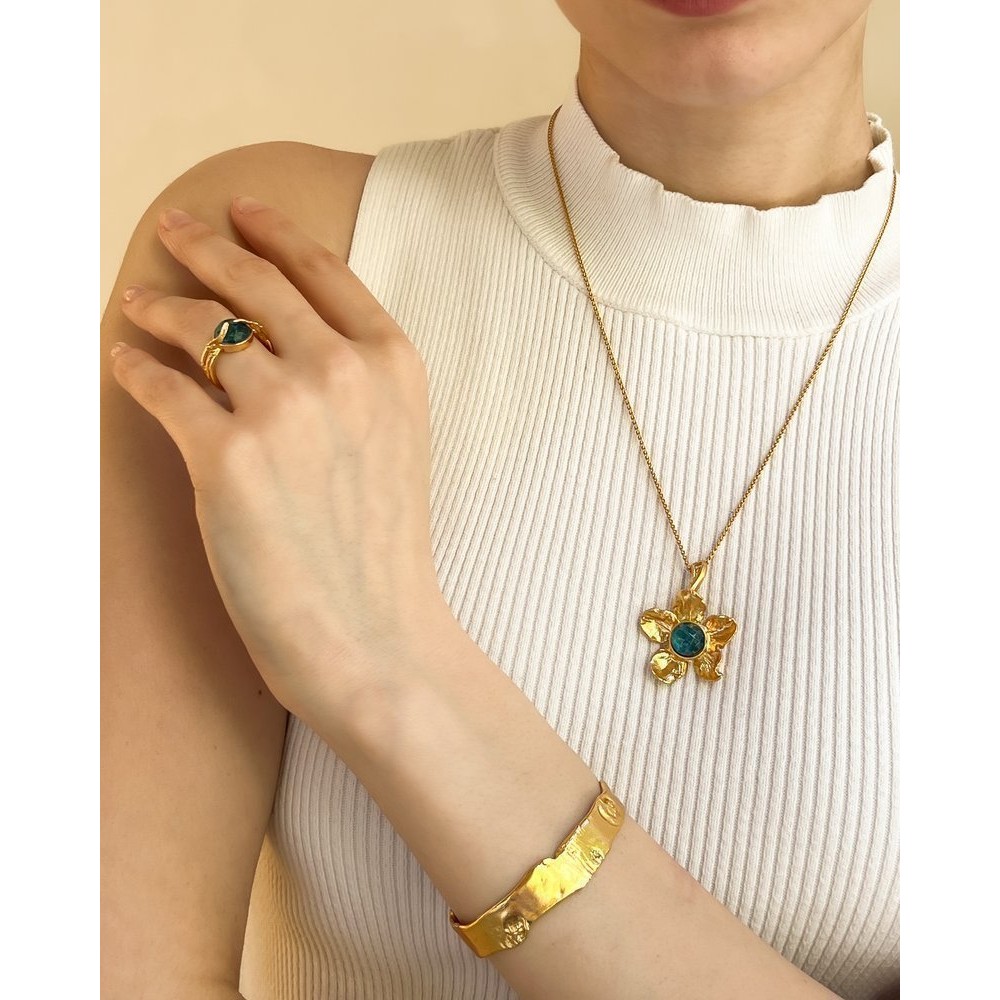 Kerasia Pendant statement,  24K Gold vermeil on sterling silver  