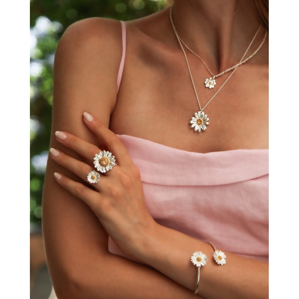 Daisy Pendant   24K Gold and sterling silver  
