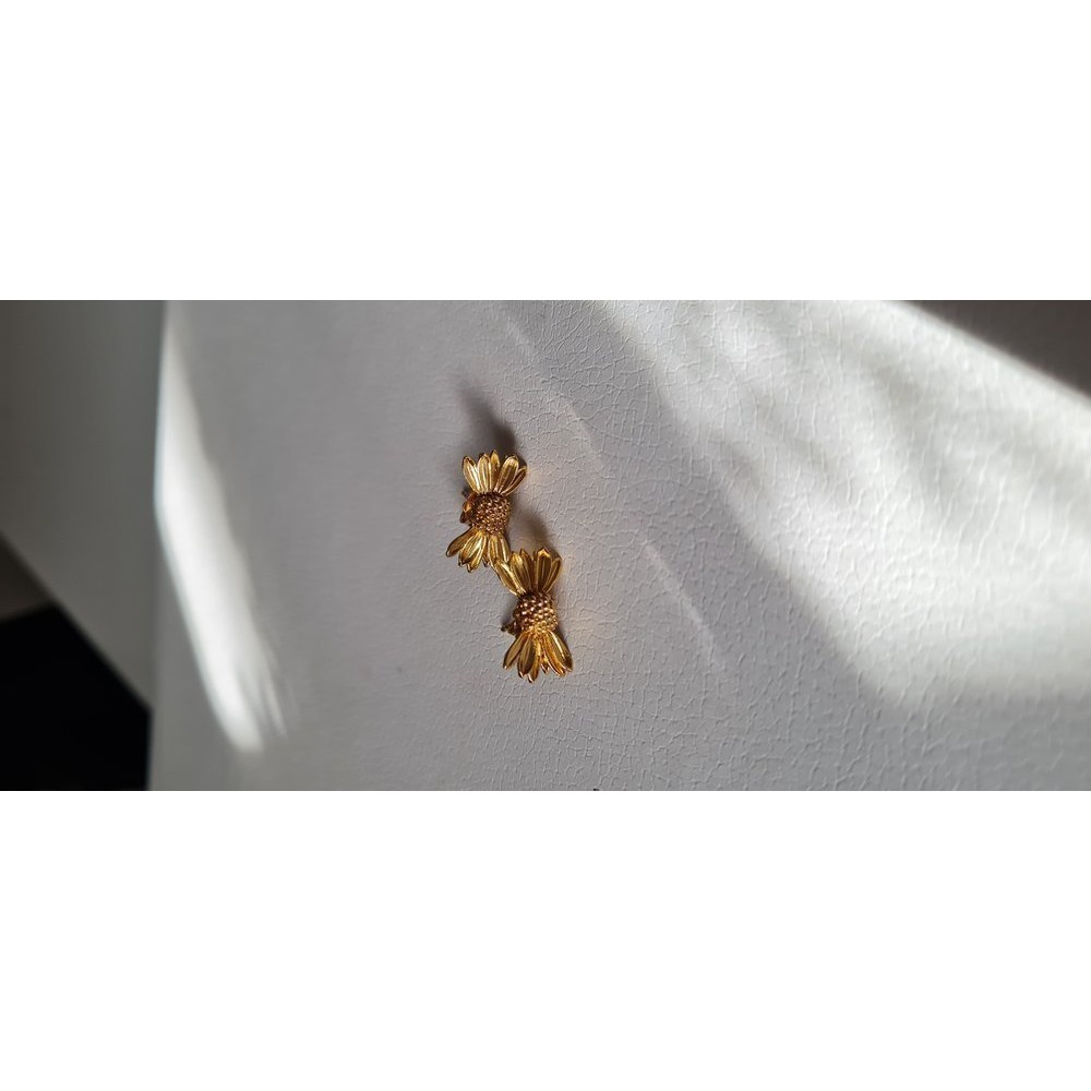 Aelia Daisy Earrings  studs, 24K Gold vermeil on sterling silver  