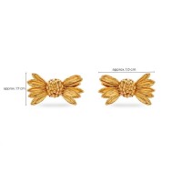 Aelia Daisy Earrings  studs, 24K Gold vermeil on sterling silver  