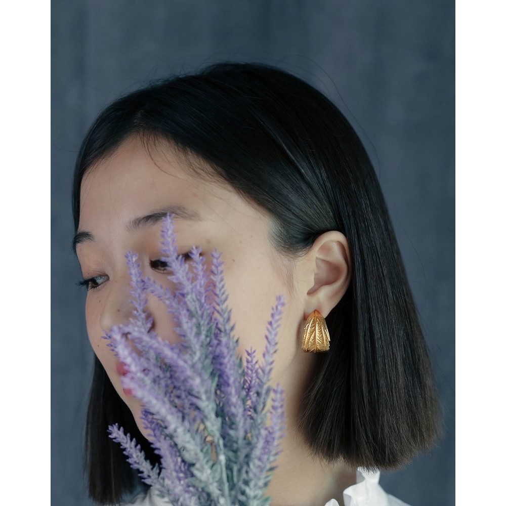 Zoe Earrings  hoops medium, 24K Gold vermeil on sterling silver  