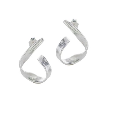 Medea Earrings geometric, with opening, hoops small, Sterling silver  